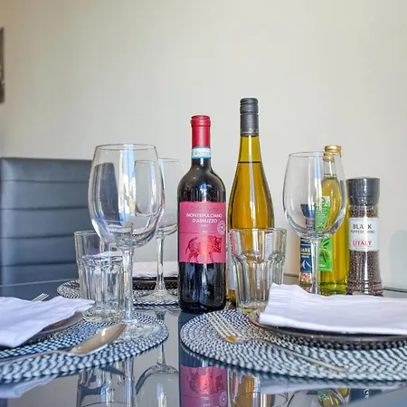 Cosy 1 Bedroom With Balcony In St Julians Aebe1 *