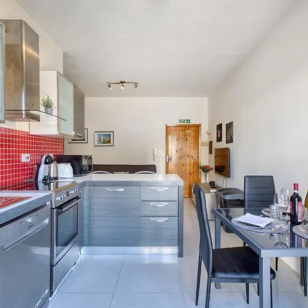 アパート Cosy 1 Bedroom With Balcony In St Julians Aebe1 *