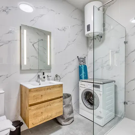 Cosy 1 Bedroom With Balcony In St Julians Aebe1 アパート Ta' Ċikkun