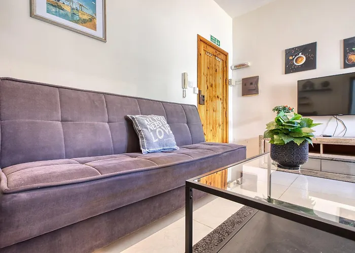 Apartman Cosy 1 Bedroom With Balcony In St Julians Aebe1