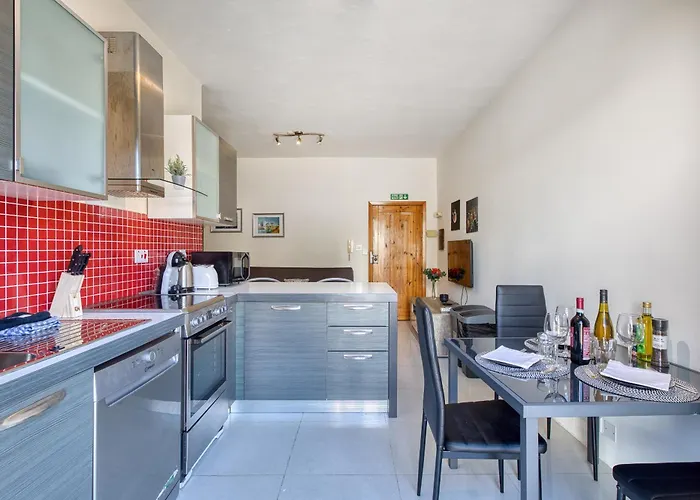 Apartman Cosy 1 Bedroom With Balcony In St Julians Aebe1 *